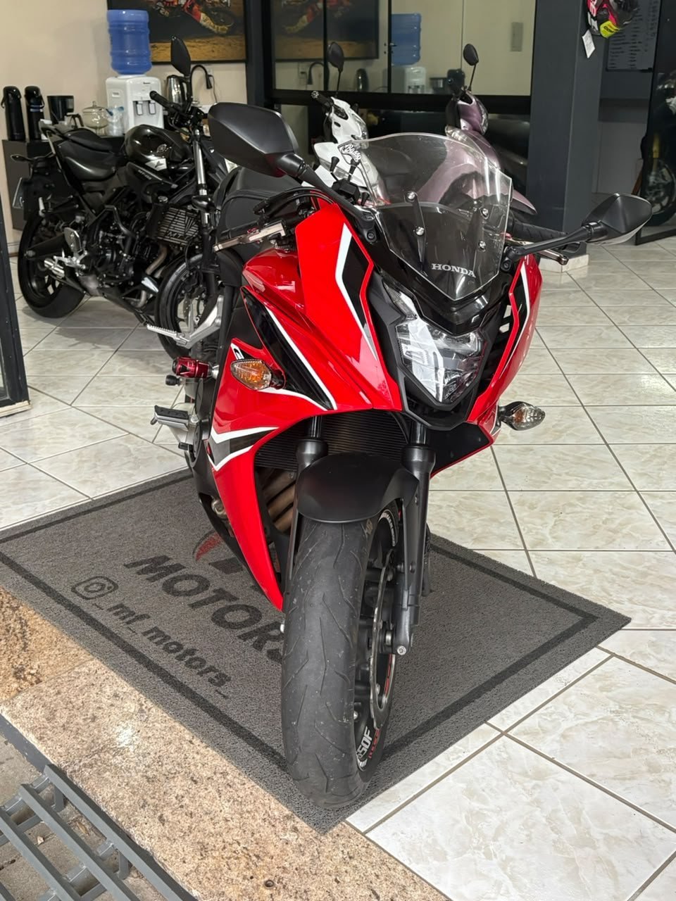 Honda CBR 650F 2018 seminova, foto 1