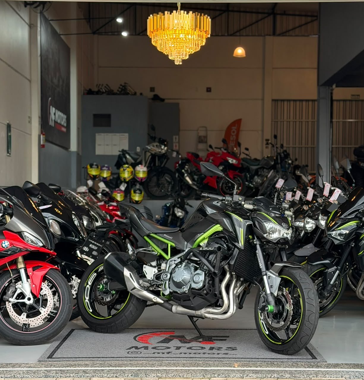 Kawasaki Z900 2018 seminova, foto 1